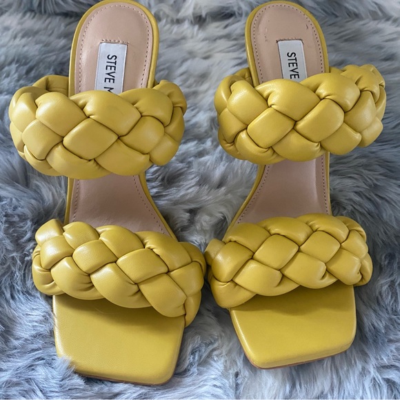 STEVE MADDEN Kenley Heel , Citron, size 6 - Picture 8 of 13